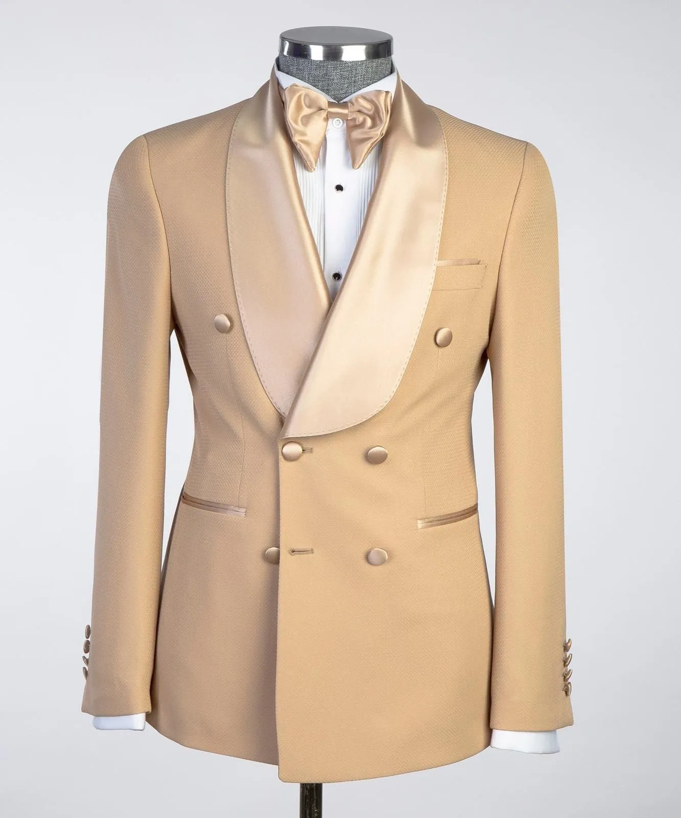 Leigh Tux - 3