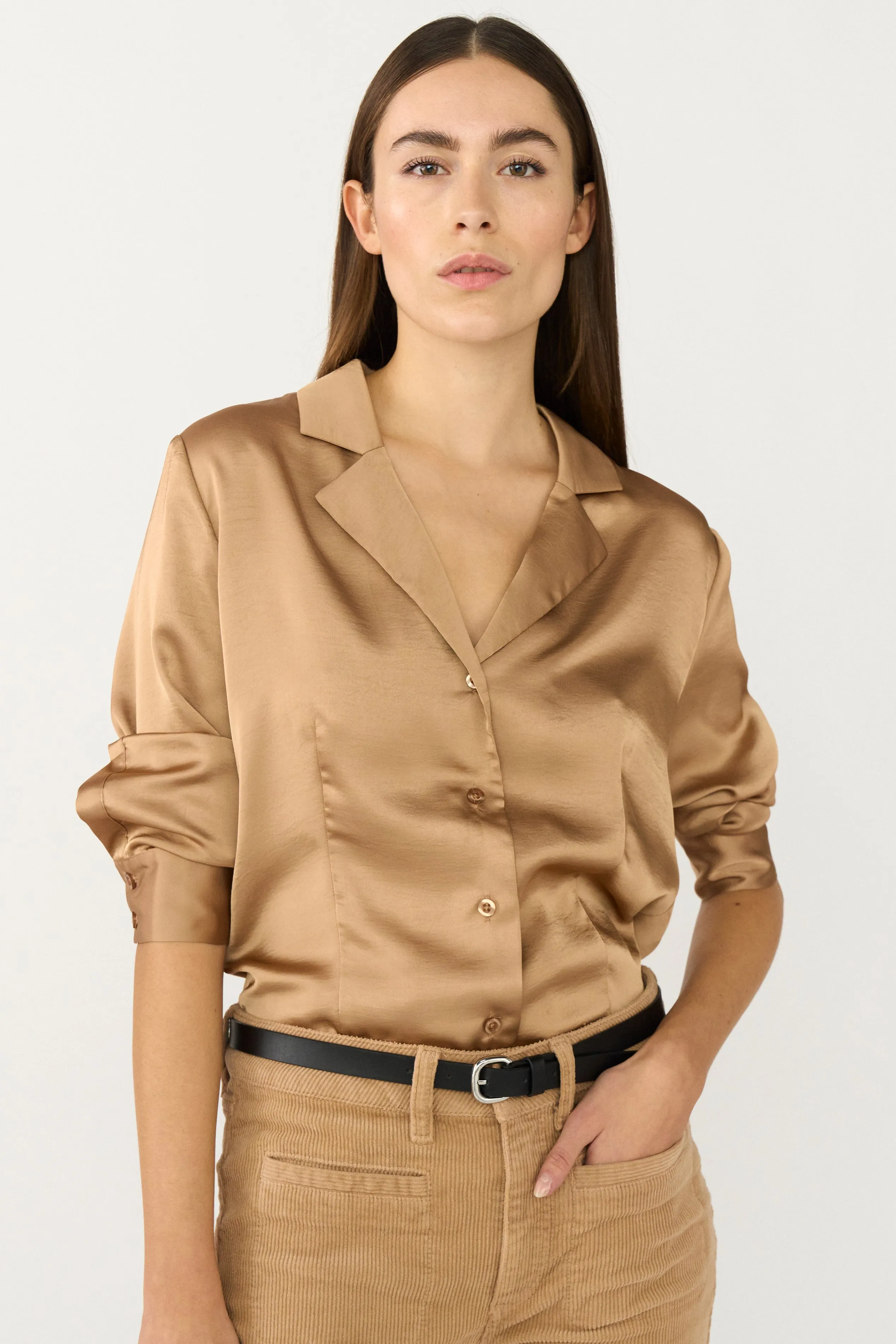 PD-Iris Satin Shirt - camel
