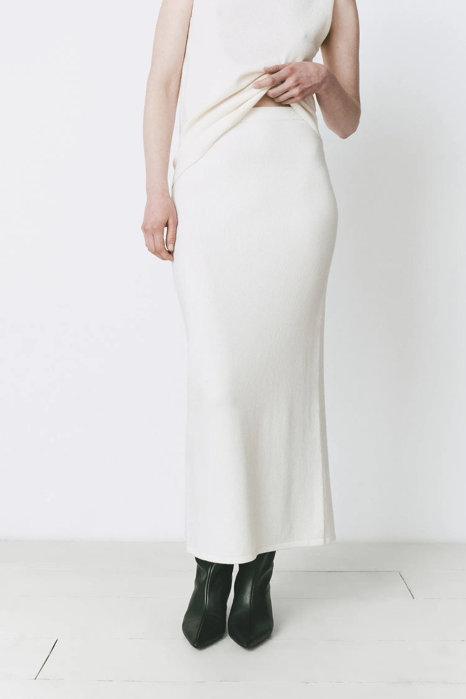 Versailles Sweater Midi Skirt